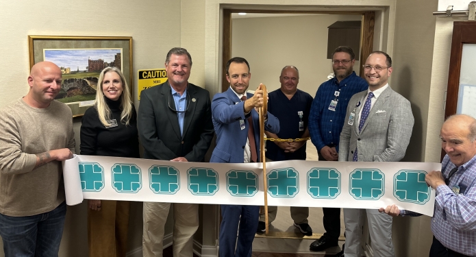 Group photo of MRI suite ribbon cutting at Beaufort Memorial Island Imaging Center