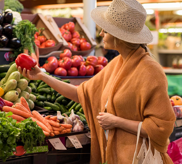 woman shopping for produce