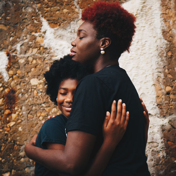 mother daughter hug