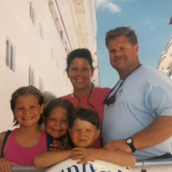 Carol Thames and Chelsey Bates photographed with their family