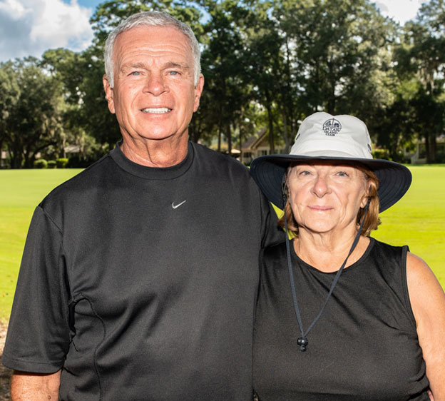 Jerry Devisser (left) and his wife, Barb, (right) in an outdoors setting